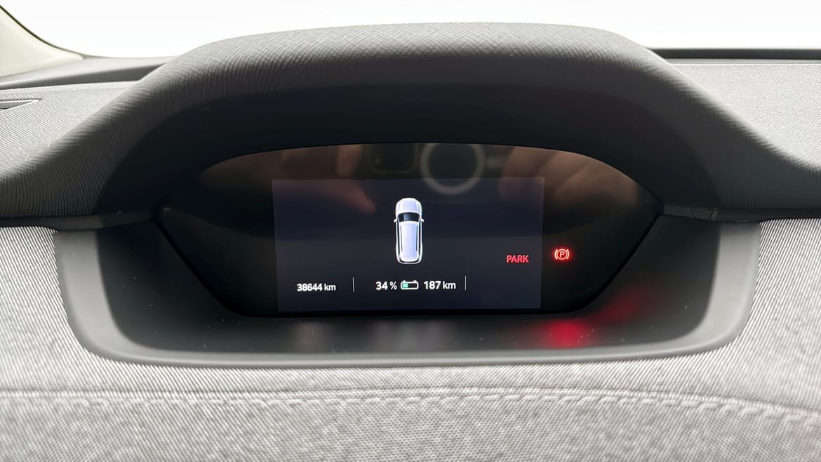 Vehicle Image 16