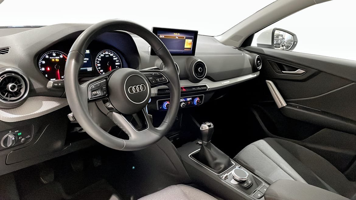 Vehicle Image 7