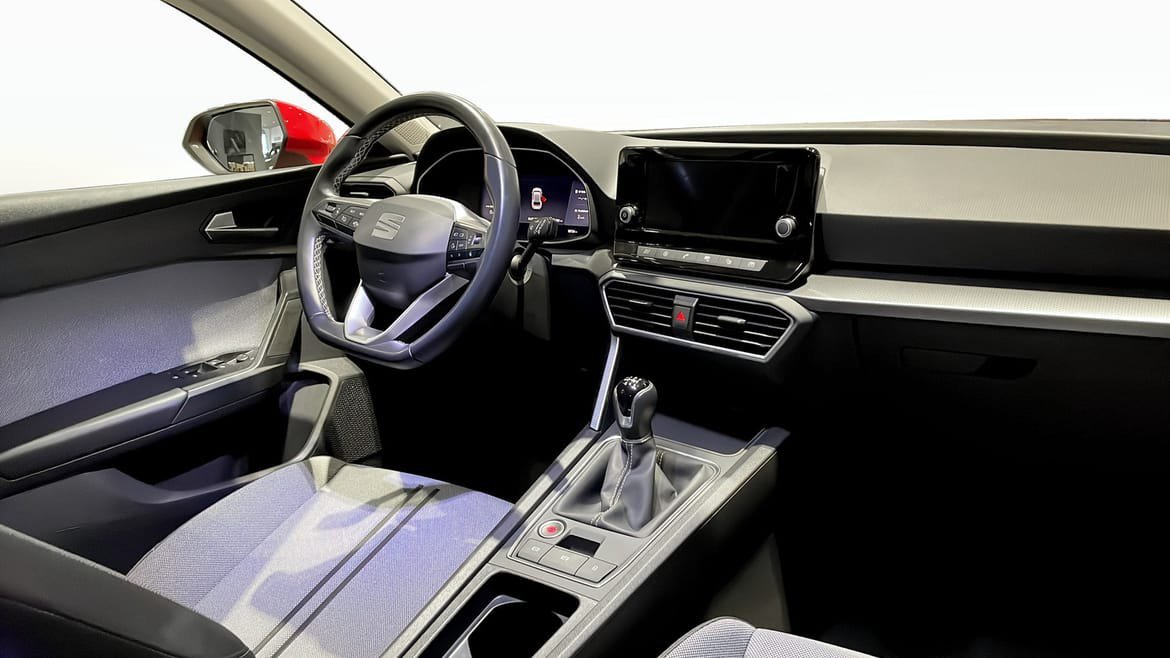 Vehicle Image 12