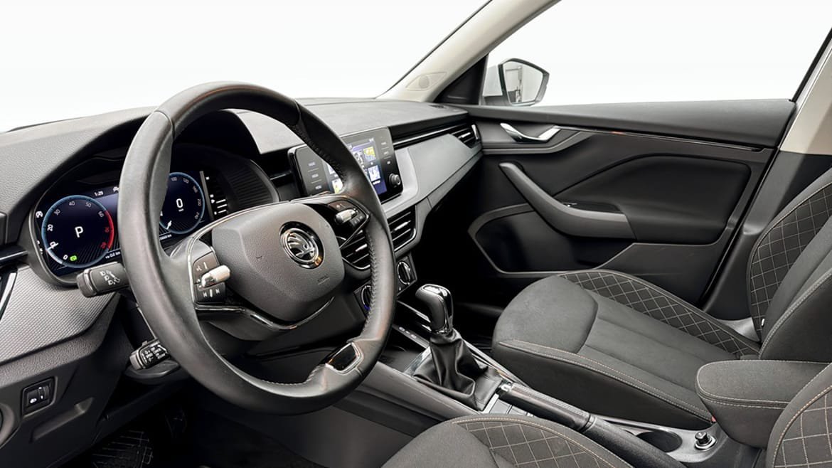 Vehicle Image 7