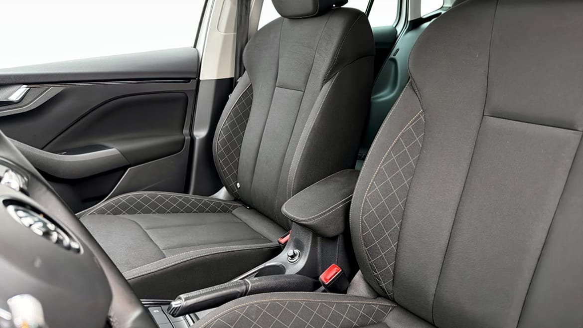 Vehicle Image 8