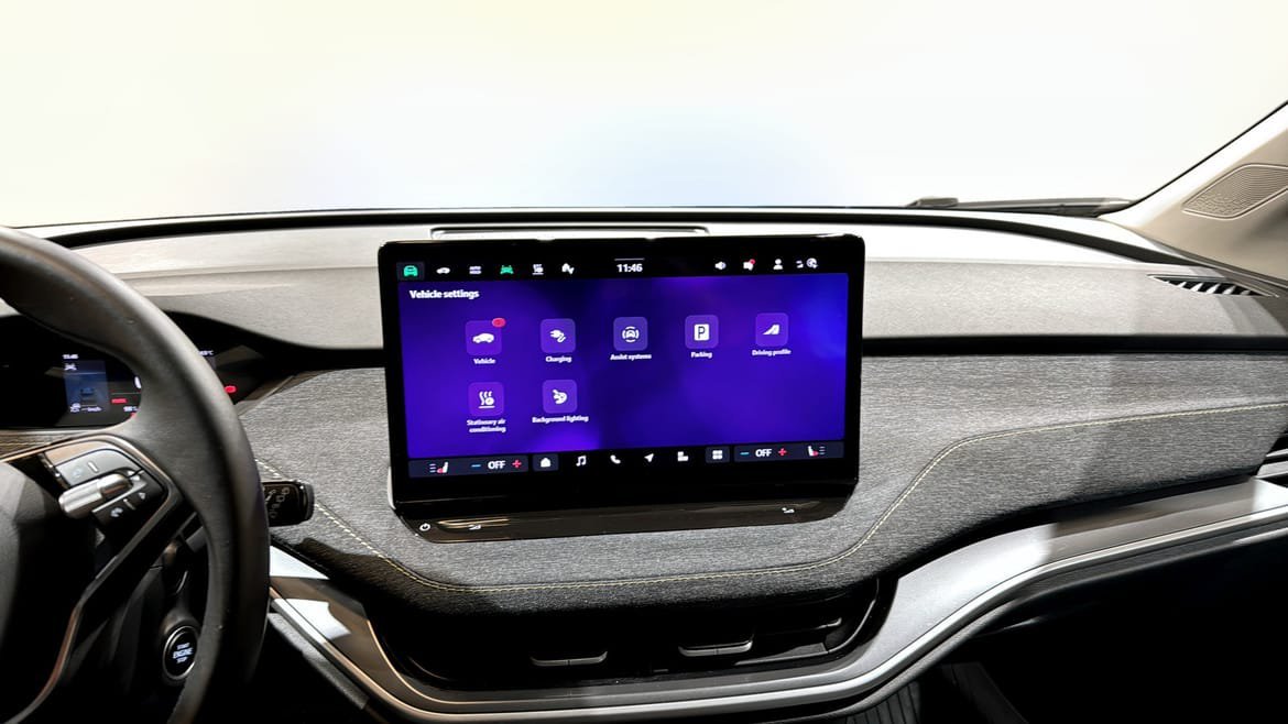 Vehicle Image 9