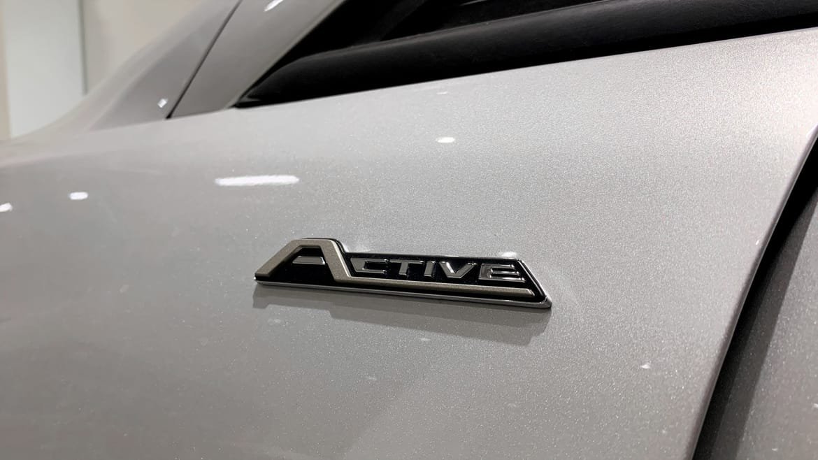 Vehicle Image 16