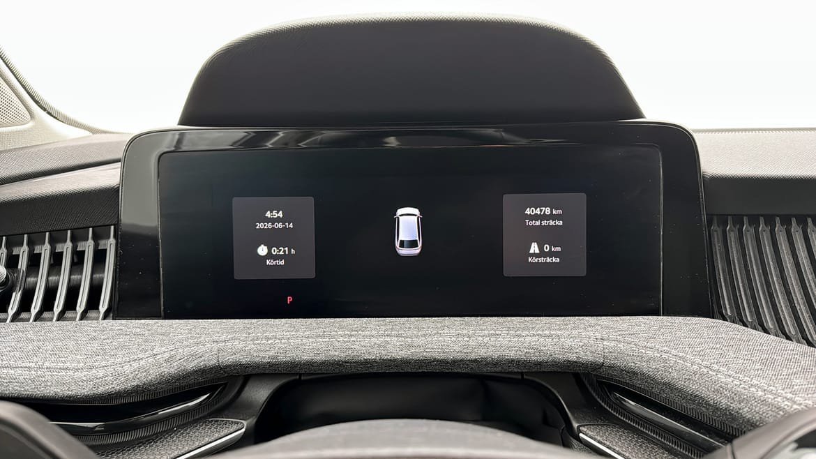Vehicle Image 14