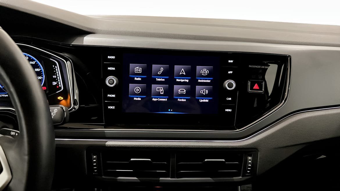 Vehicle Image 9