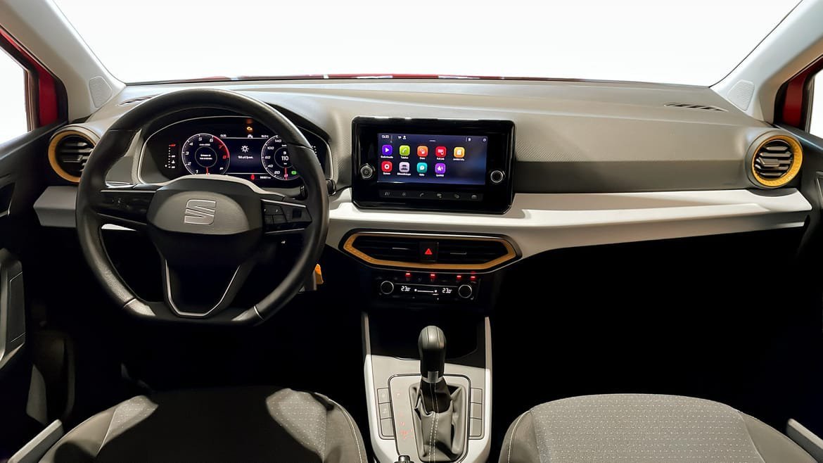 Vehicle Image 10