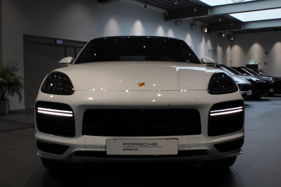 Vehicle Image 6