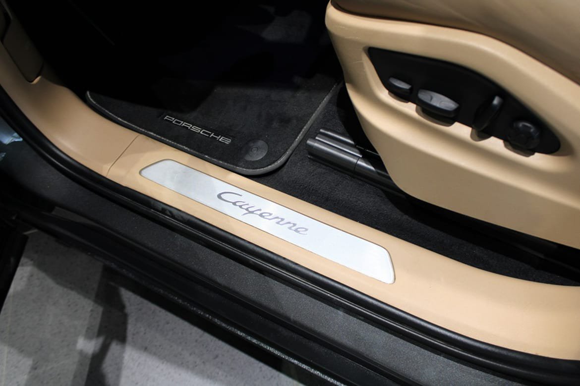 Vehicle Image 11