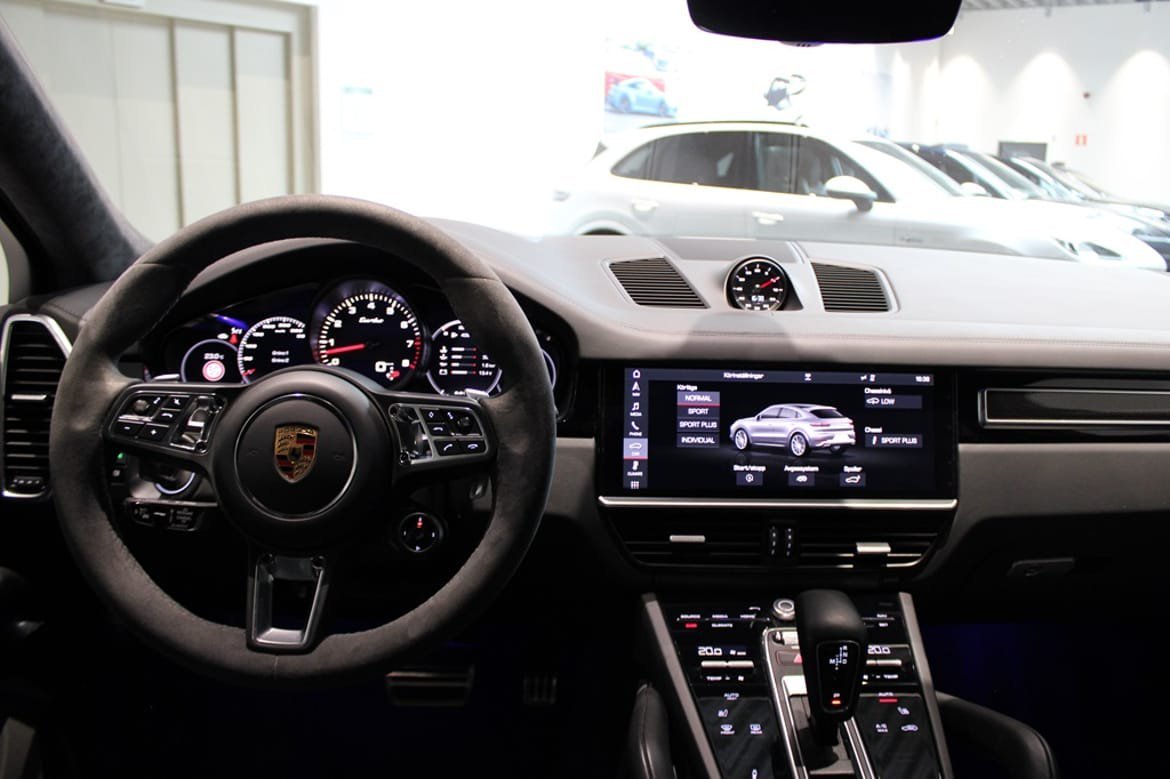 Vehicle Image 19