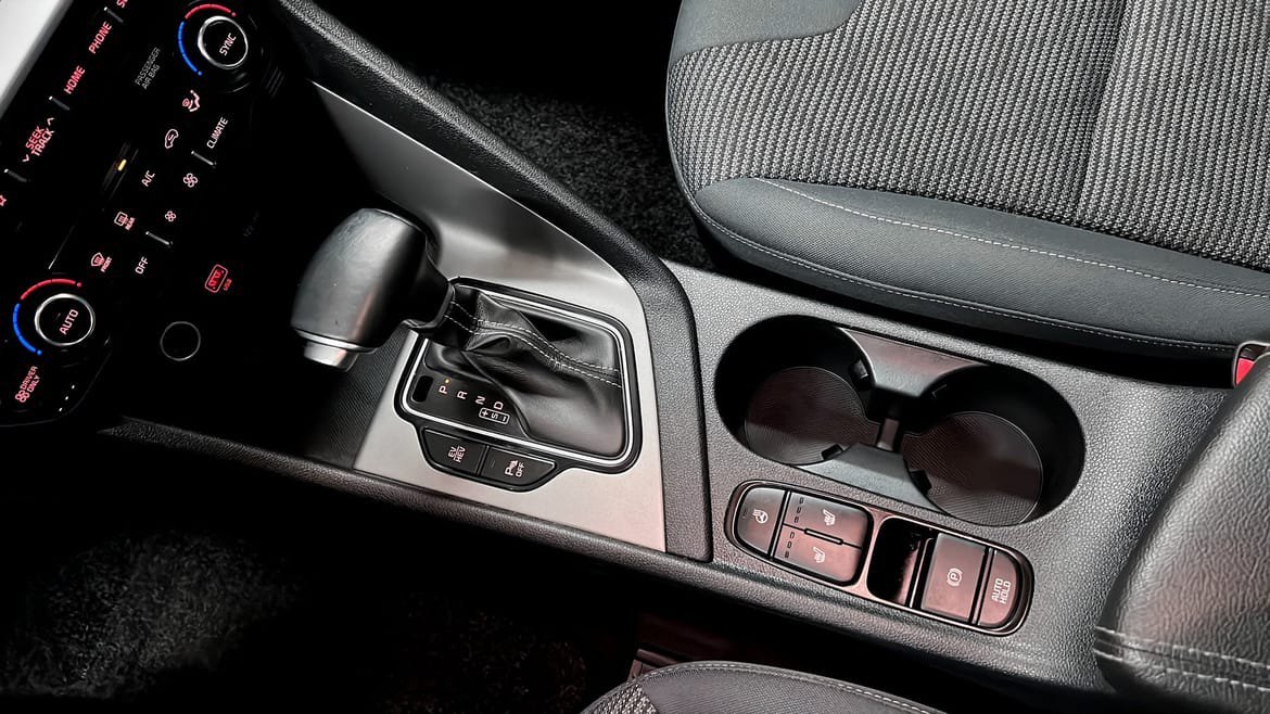 Vehicle Image 15