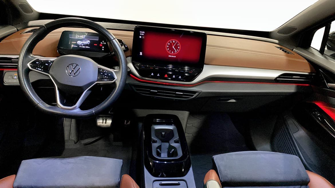 Vehicle Image 11