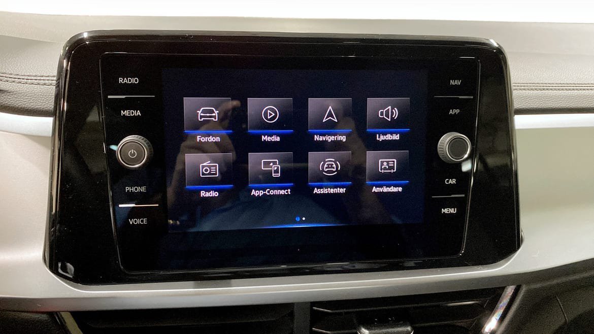 Vehicle Image 9