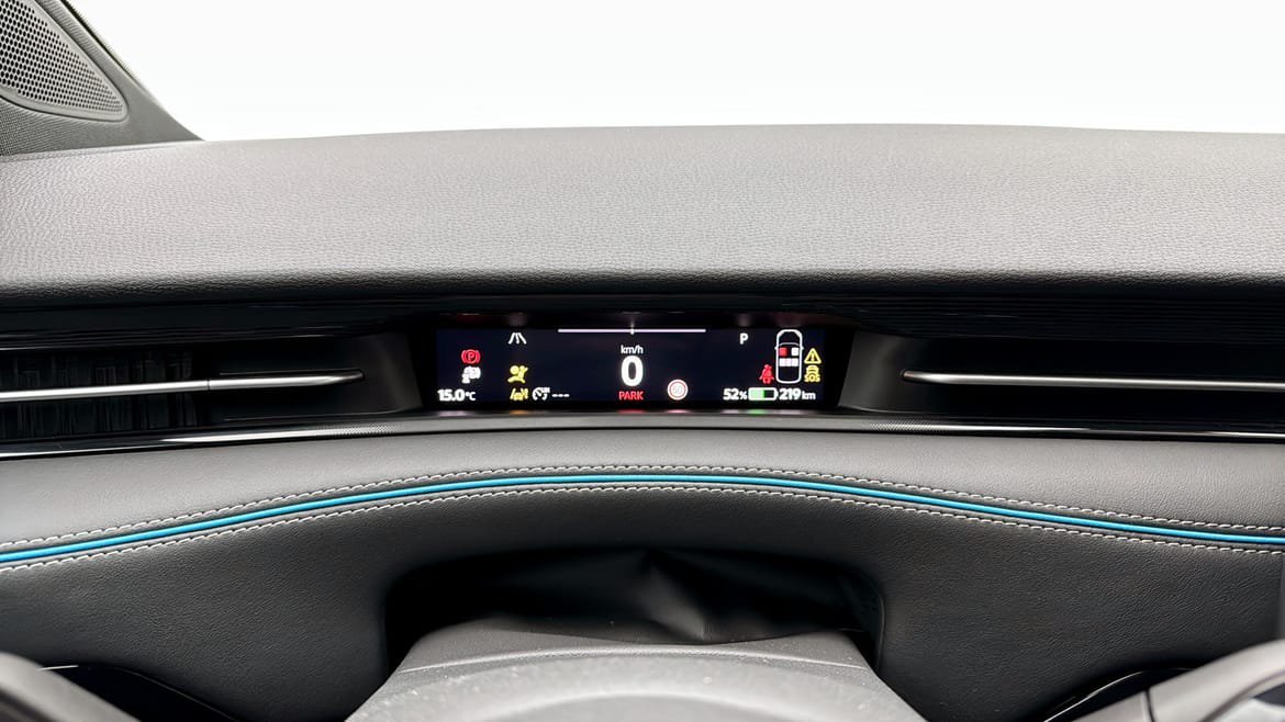 Vehicle Image 13