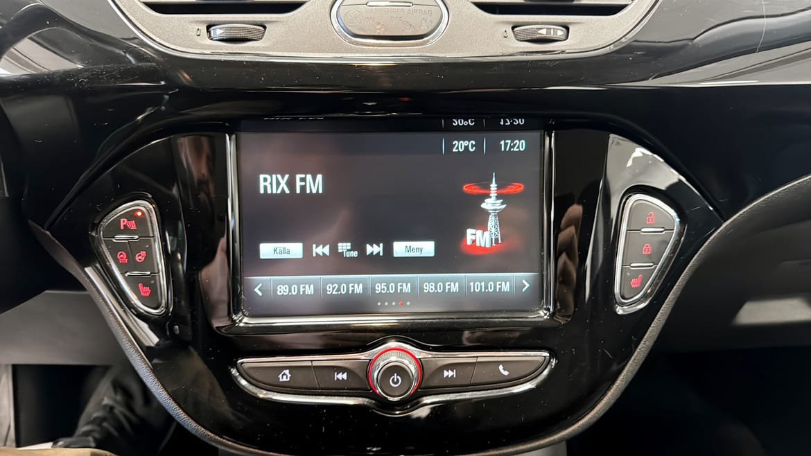 Vehicle Image 9