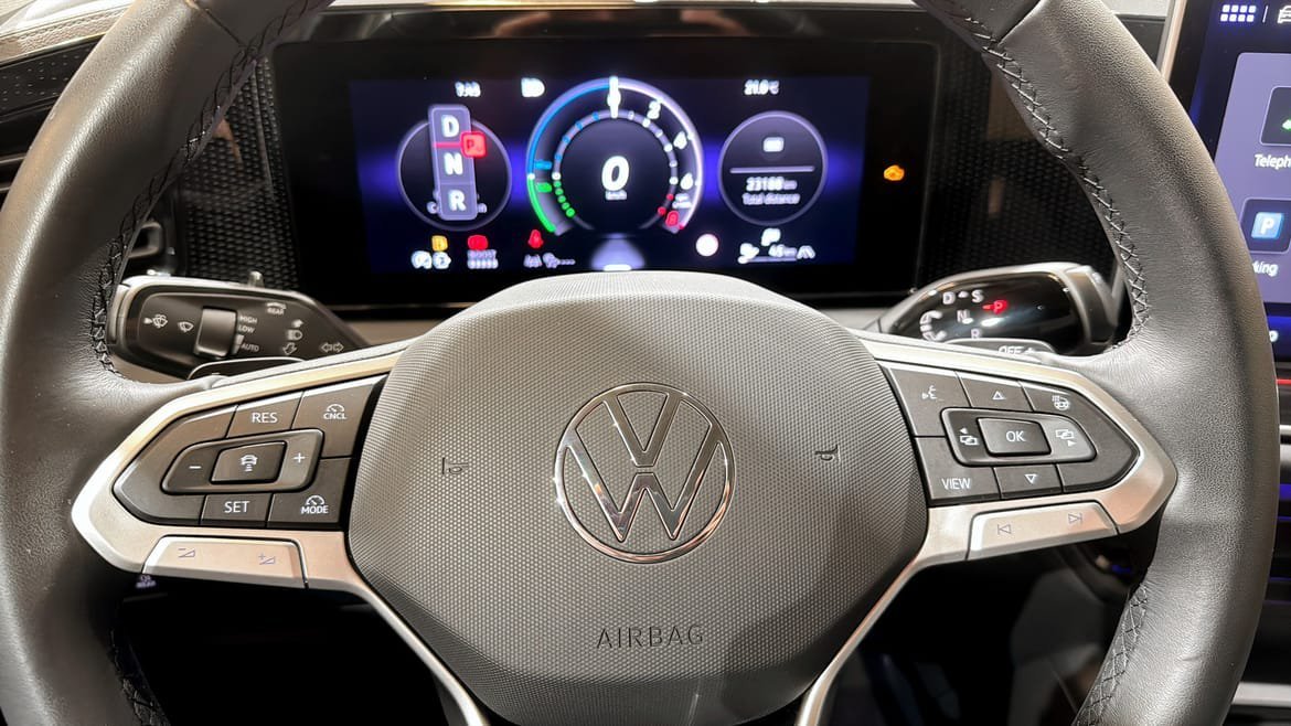 Vehicle Image 18