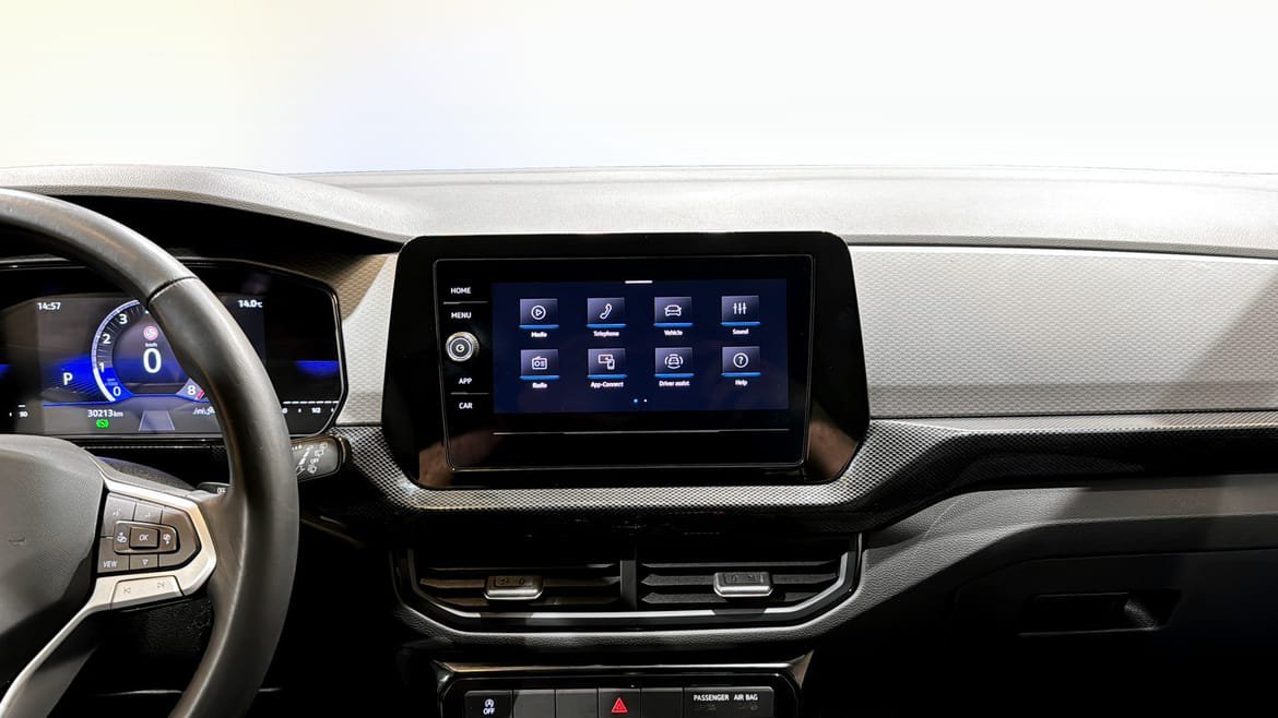 Vehicle Image 9