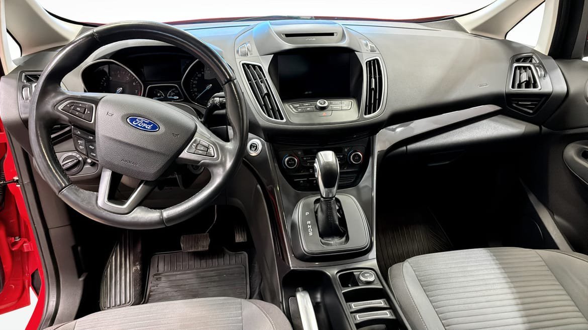 Vehicle Image 10
