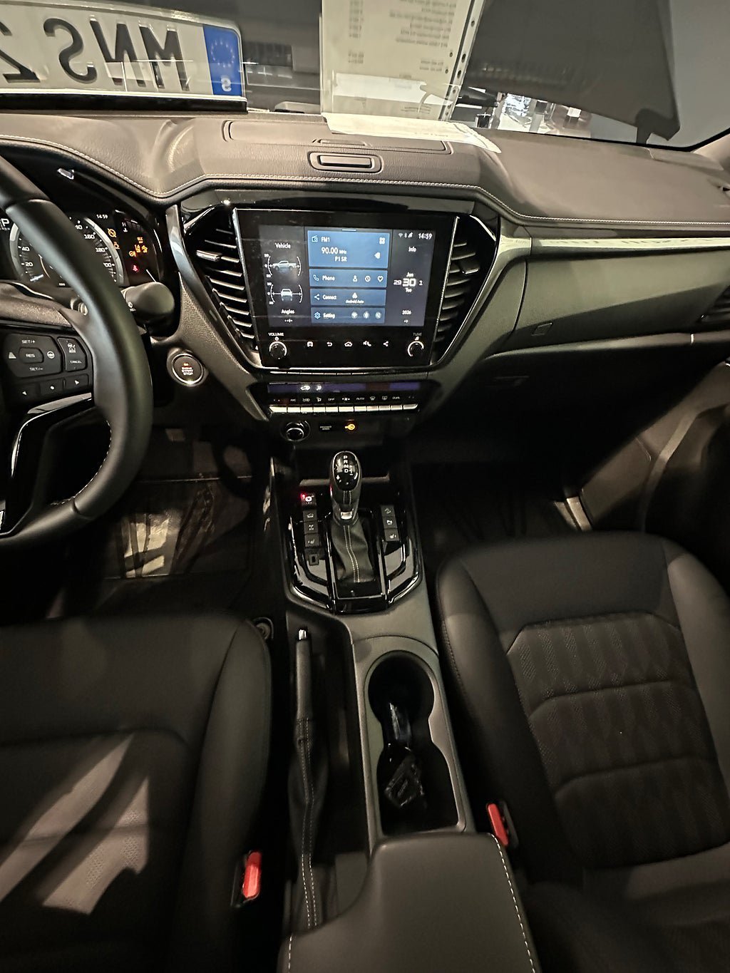 Vehicle Image 11