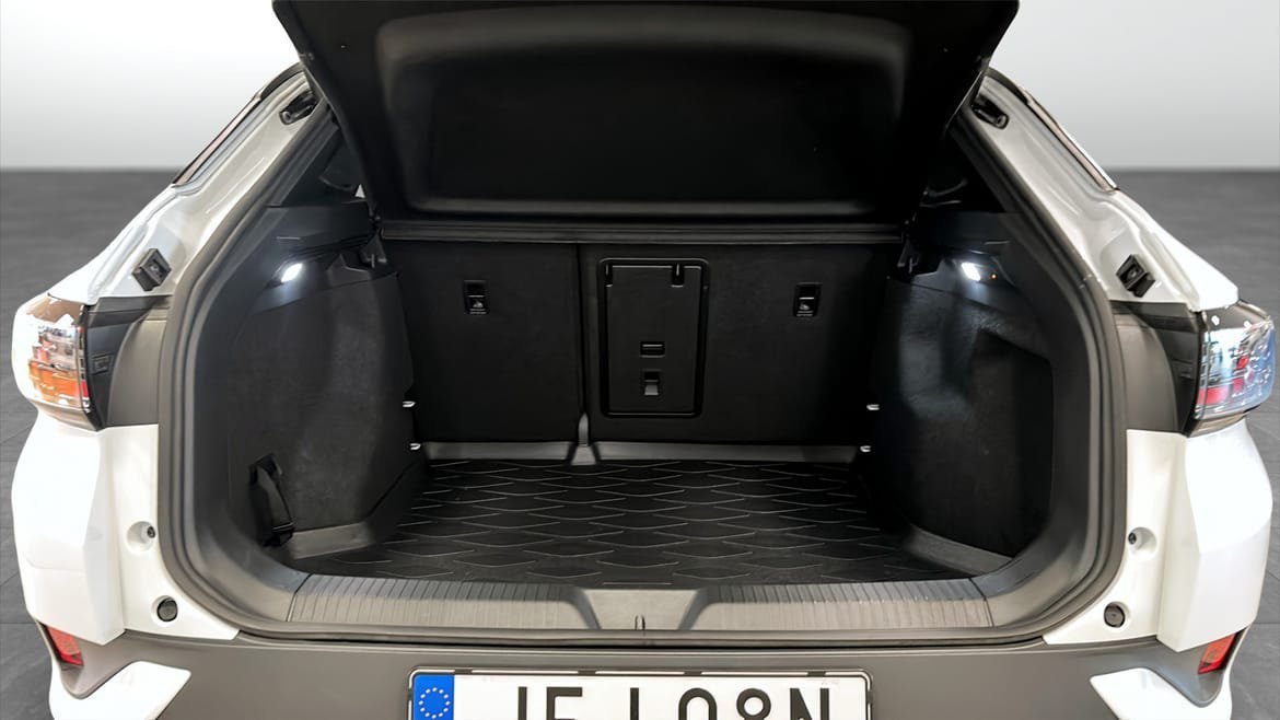 Vehicle Image 13