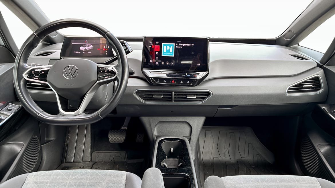 Vehicle Image 10