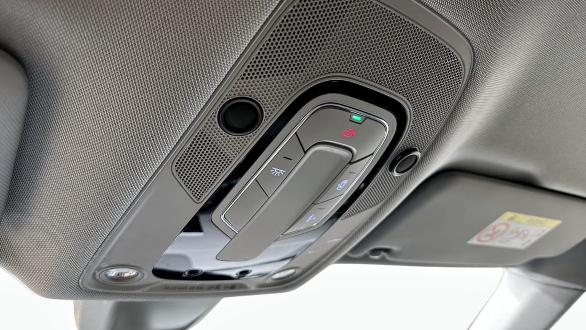 Vehicle Image 21