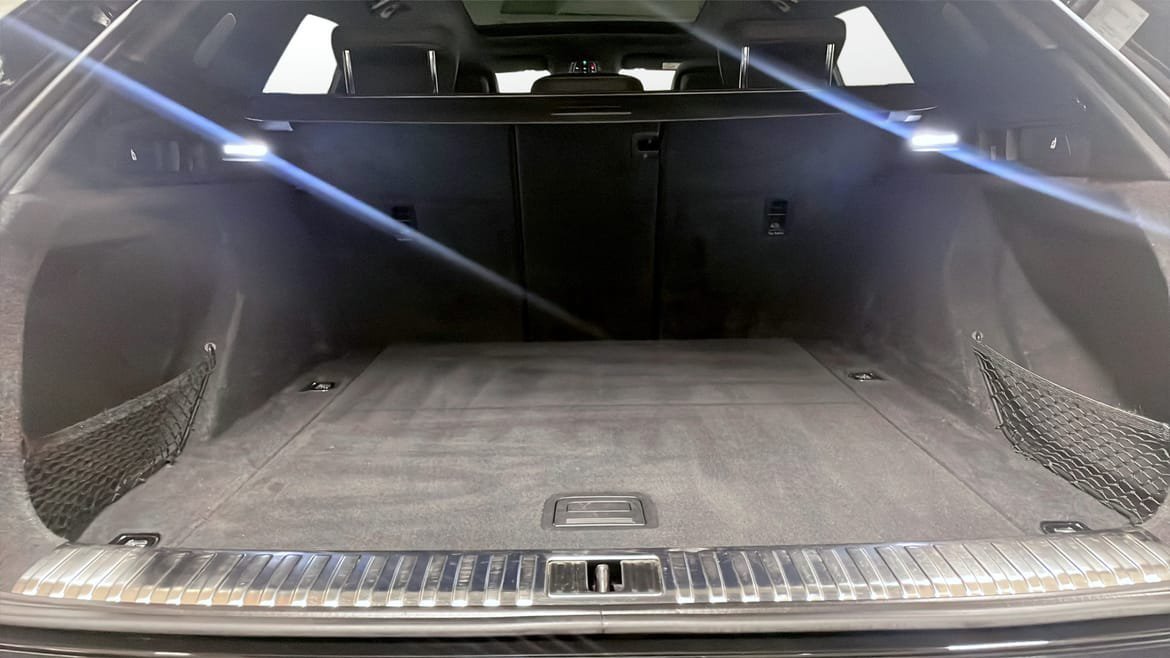 Vehicle Image 14