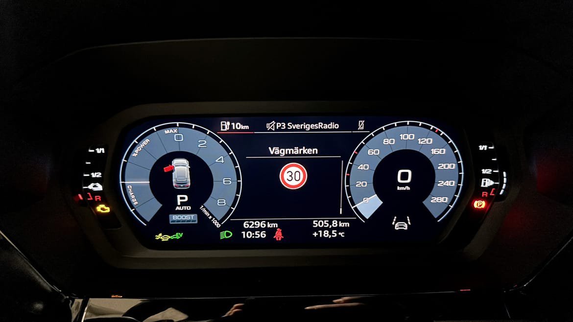 Vehicle Image 15