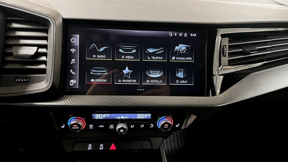 Vehicle Image 9