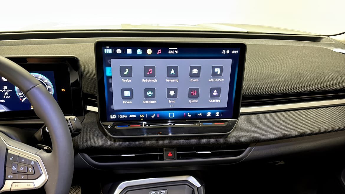 Vehicle Image 9