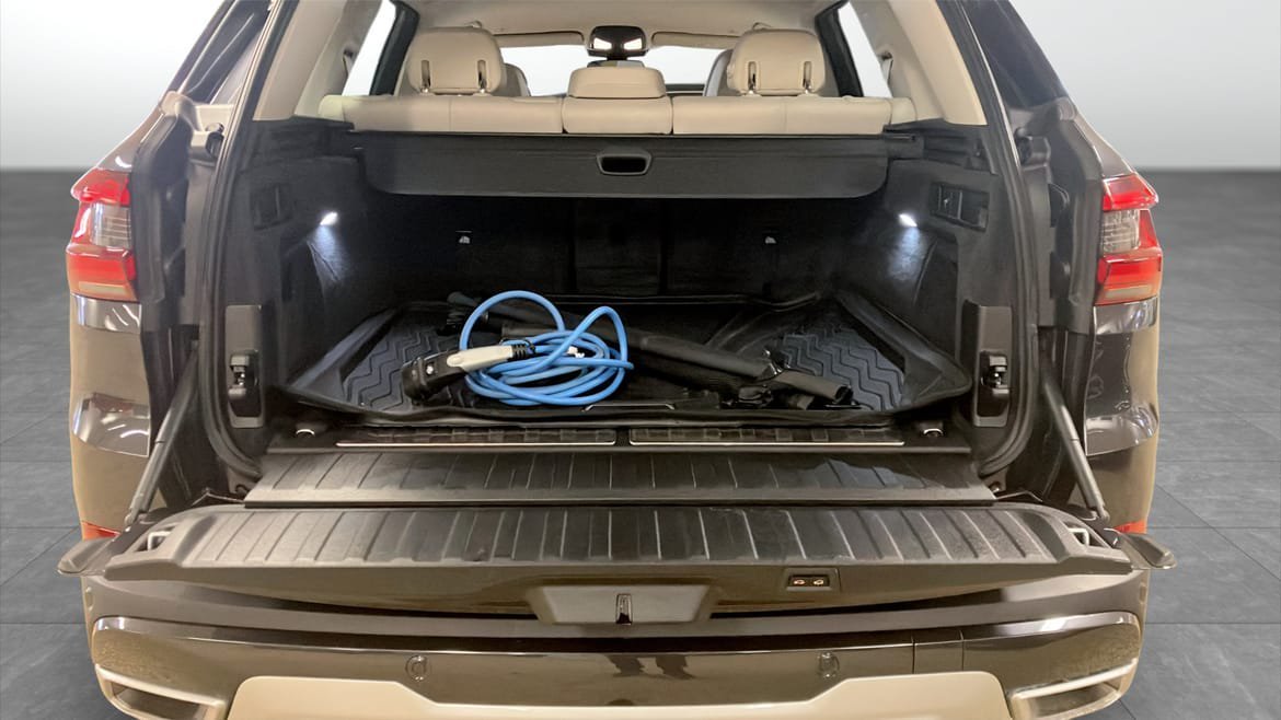 Vehicle Image 13