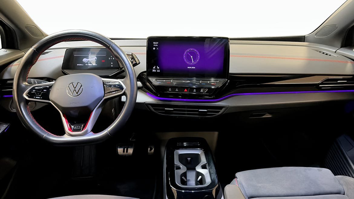 Vehicle Image 11