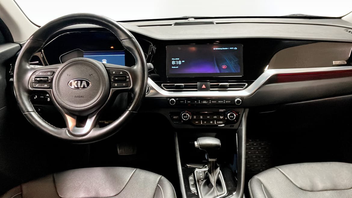 Vehicle Image 10