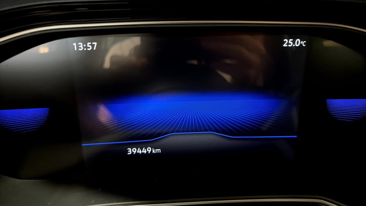 Vehicle Image 13