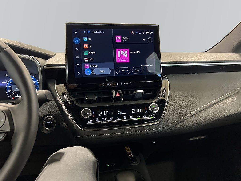 Vehicle Image 15