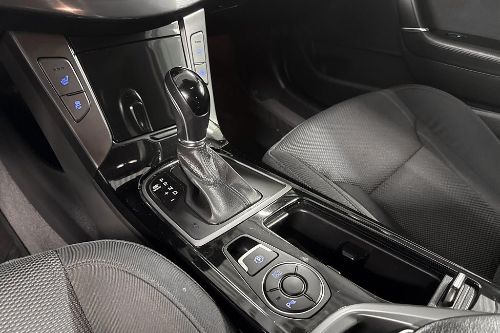 Vehicle Image 14