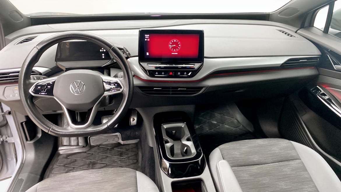 Vehicle Image 10