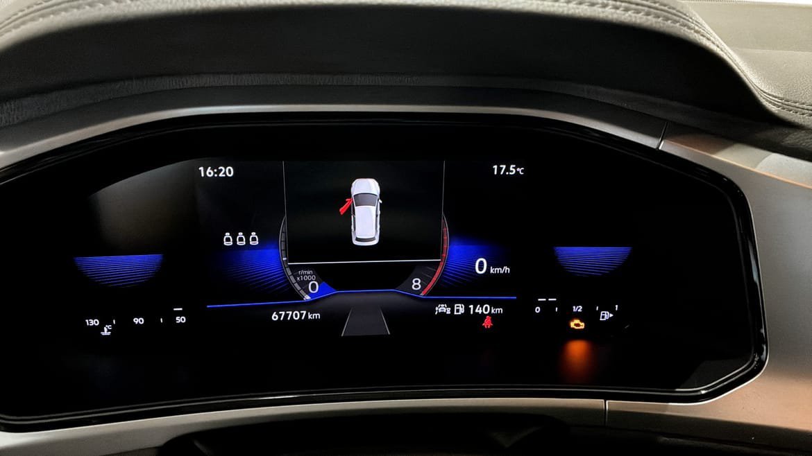 Vehicle Image 13