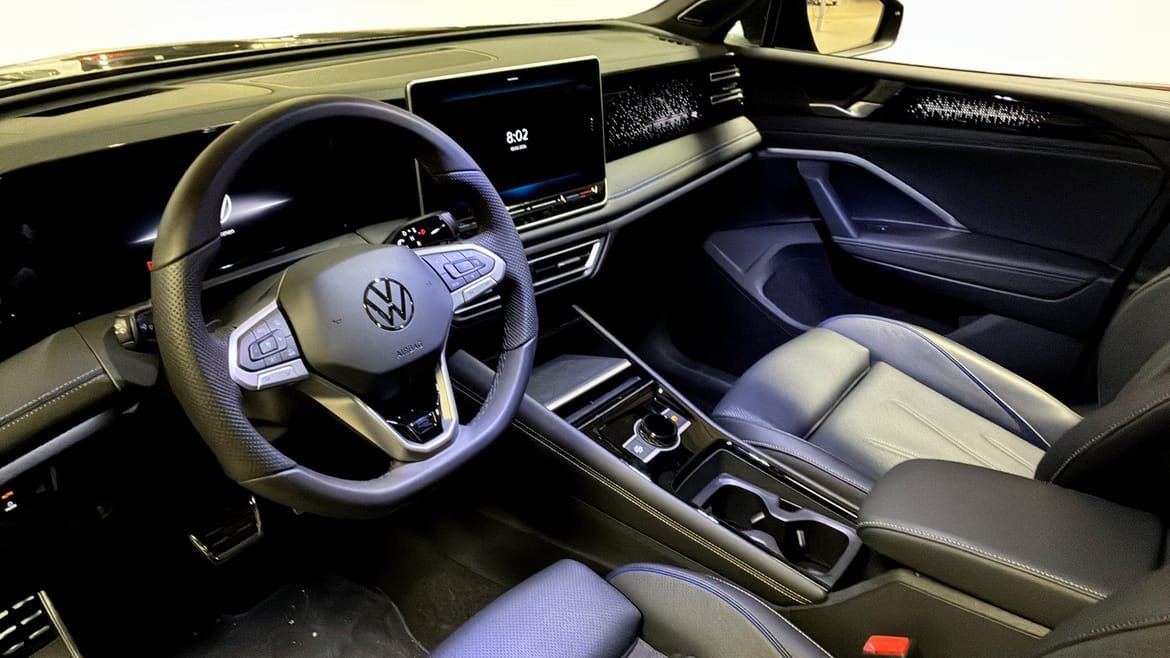 Vehicle Image 7
