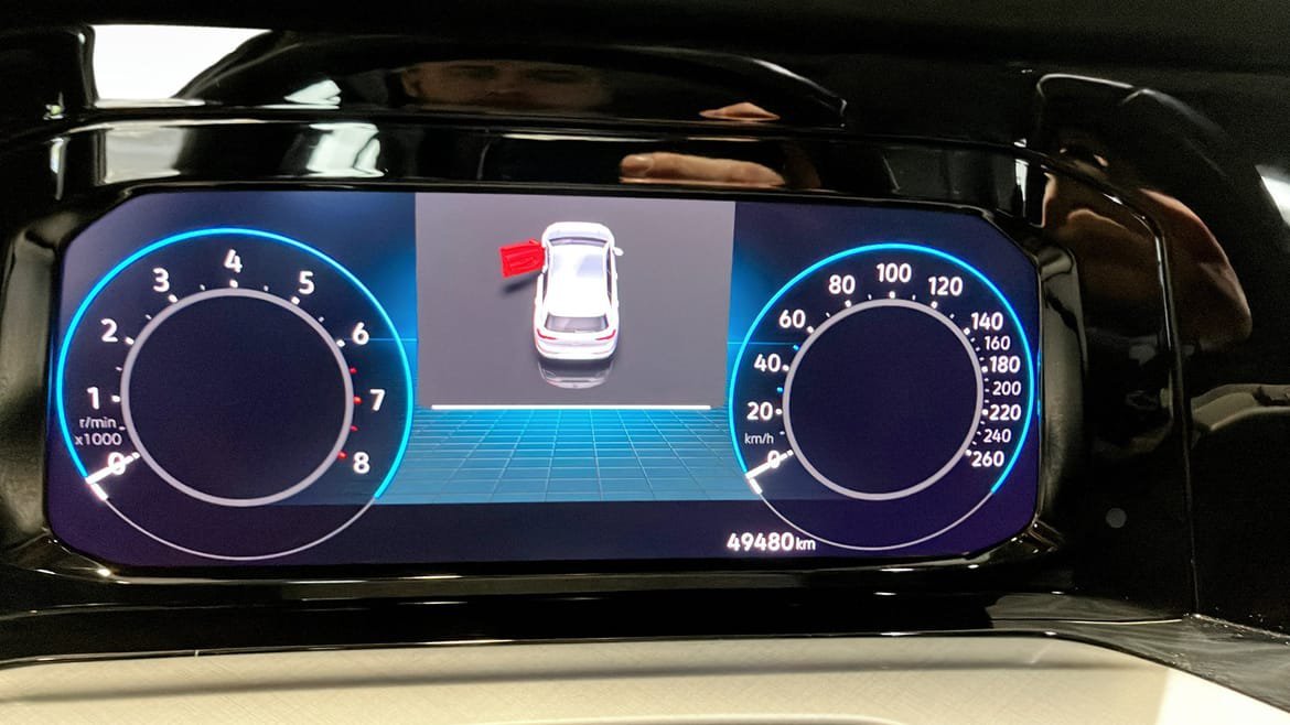 Vehicle Image 13
