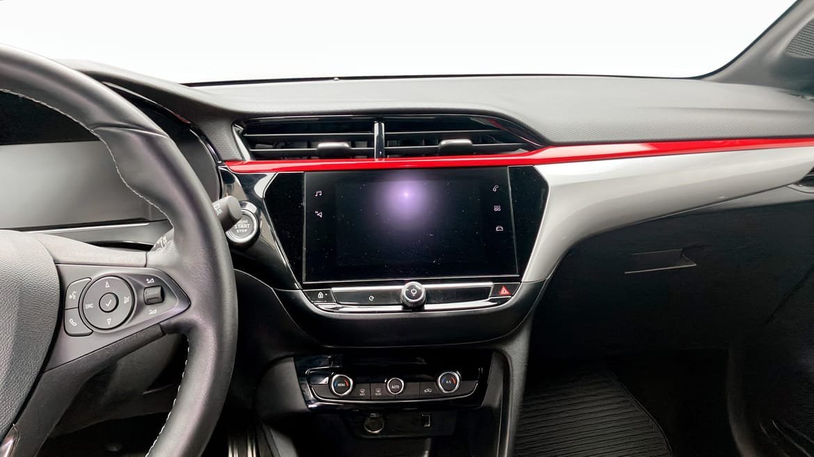 Vehicle Image 9