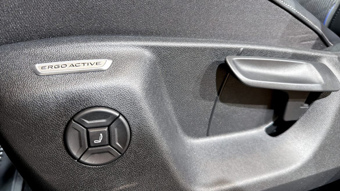 Vehicle Image 19
