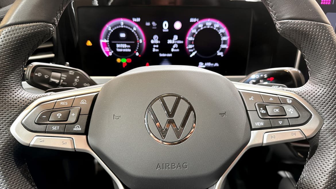Vehicle Image 19