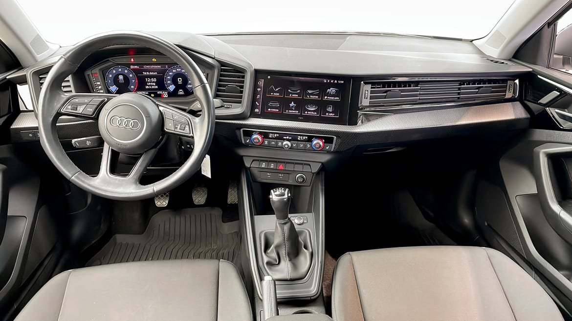 Vehicle Image 10