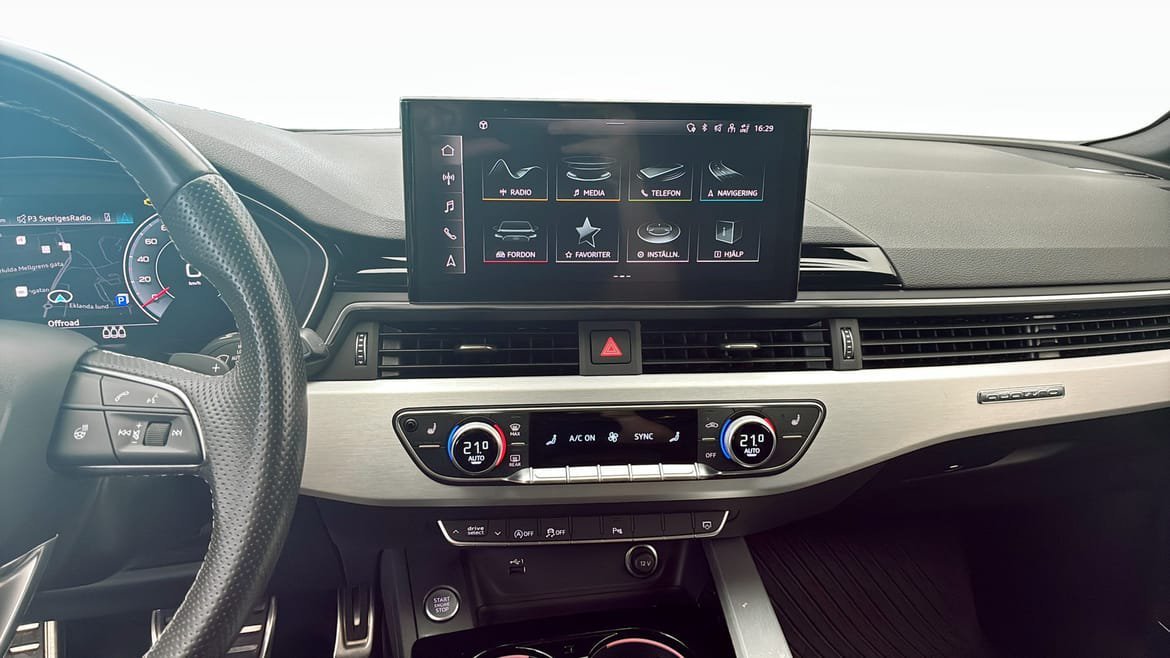 Vehicle Image 9