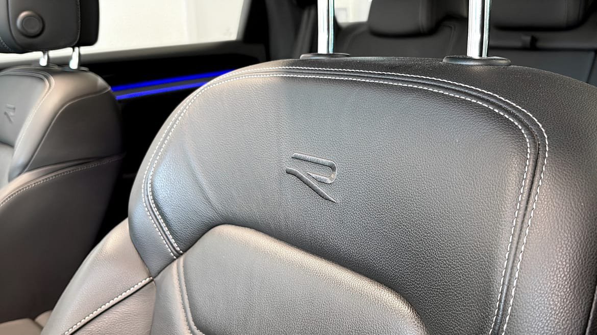 Vehicle Image 15