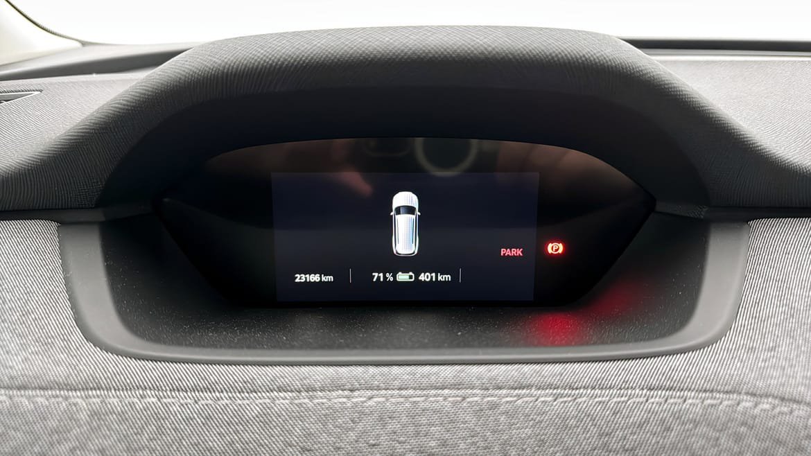 Vehicle Image 16