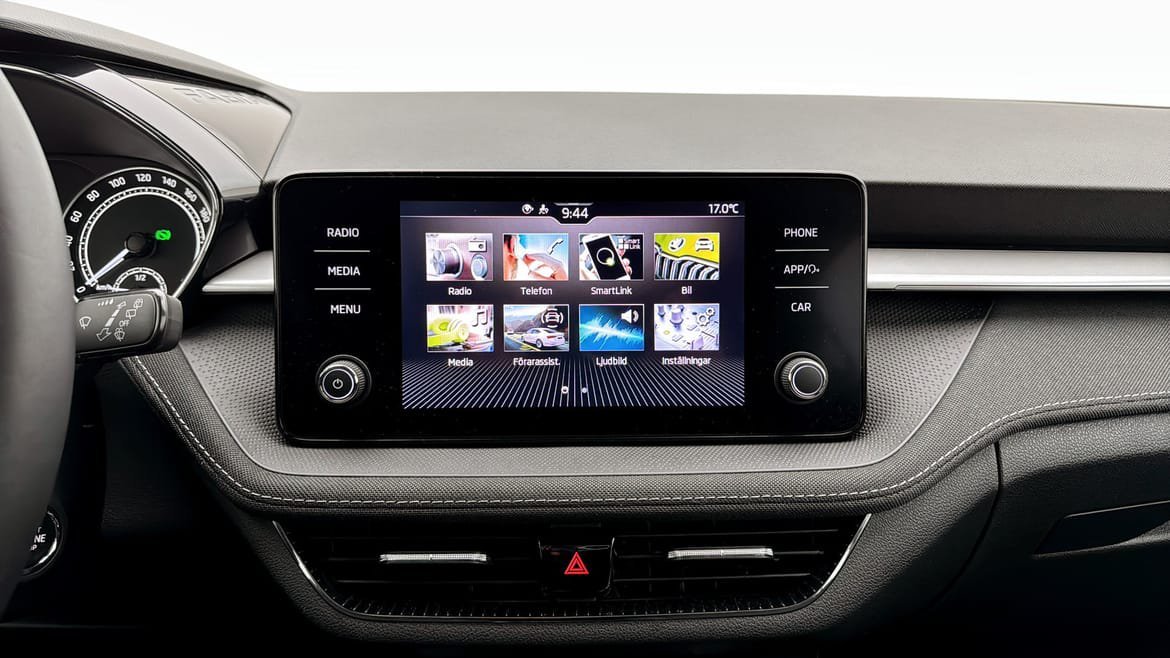 Vehicle Image 9