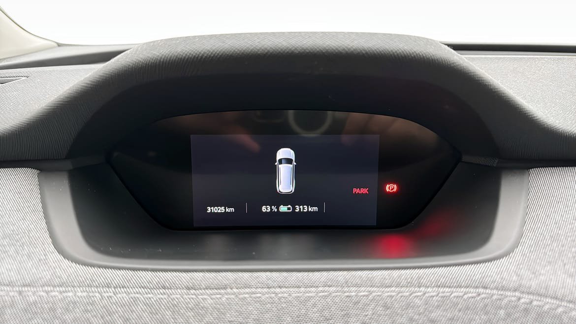 Vehicle Image 16