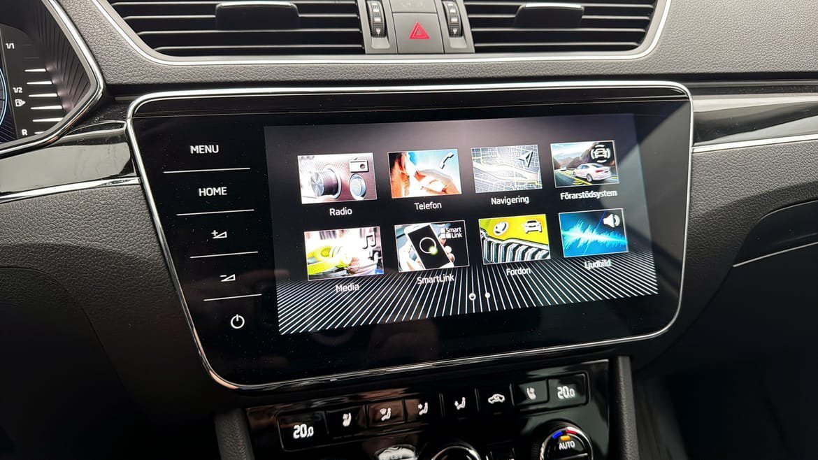 Vehicle Image 15