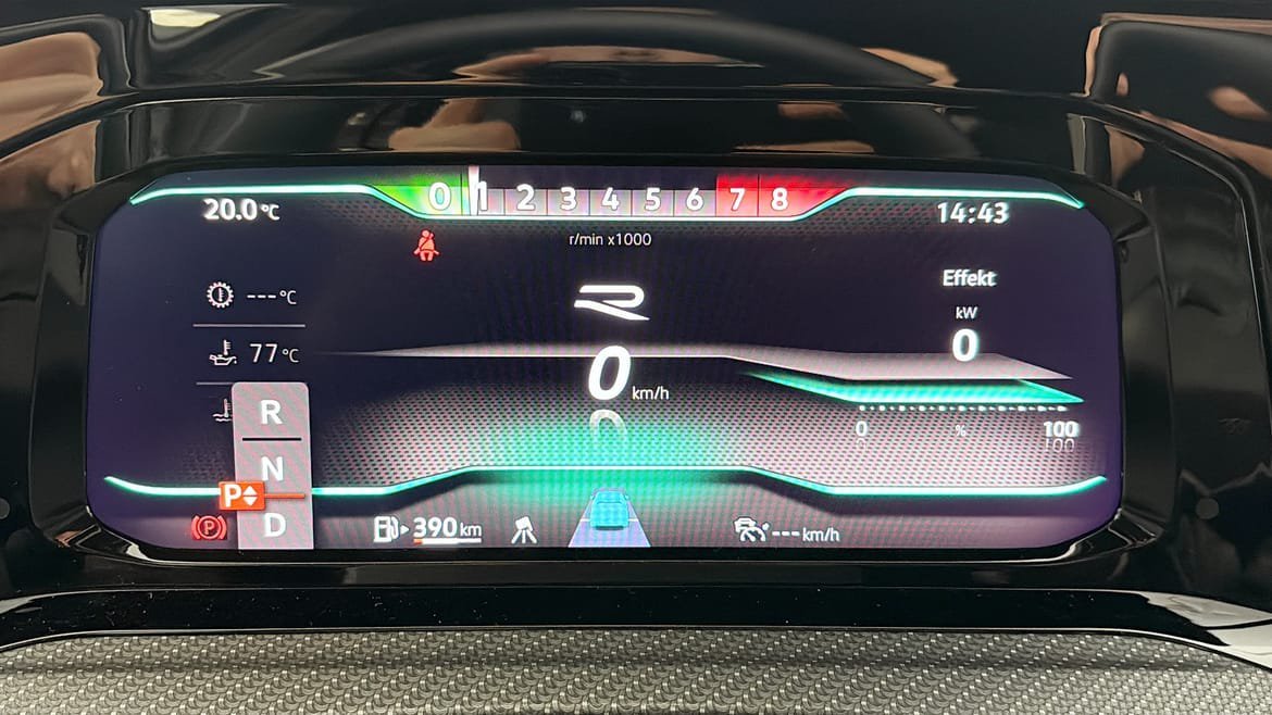 Vehicle Image 14